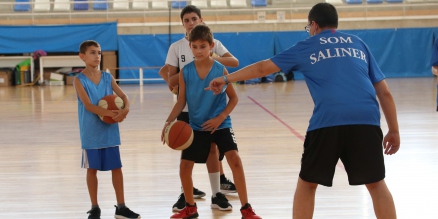Slide-7 Campus Ses Salines Valencia Basket en Ibiza
