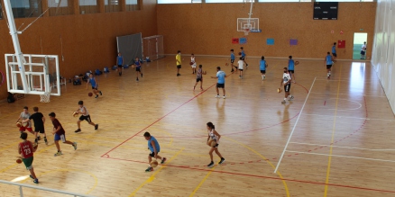 Slide-8 Campus Ses Salines Valencia Basket en Ibiza